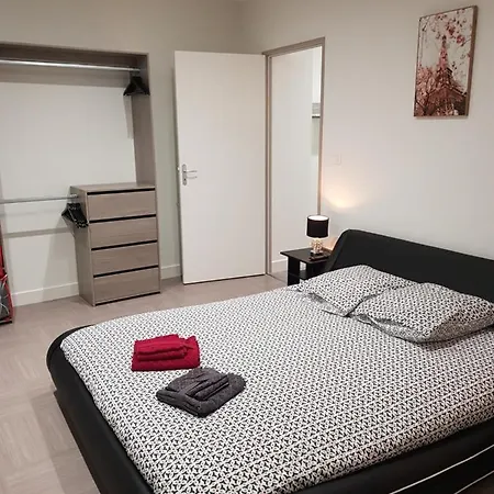 Apartment Centre
